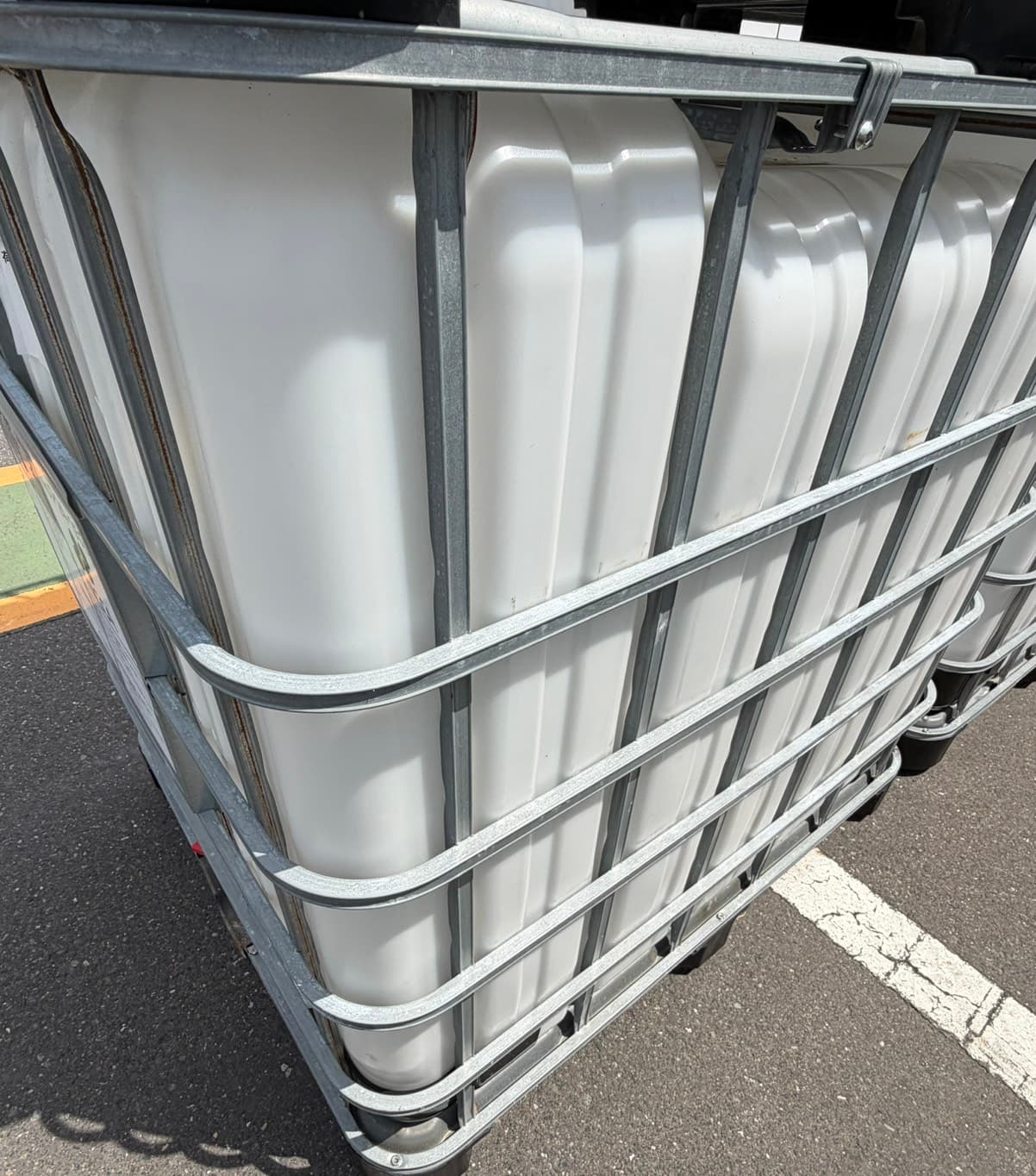 中古IBCコンテナ